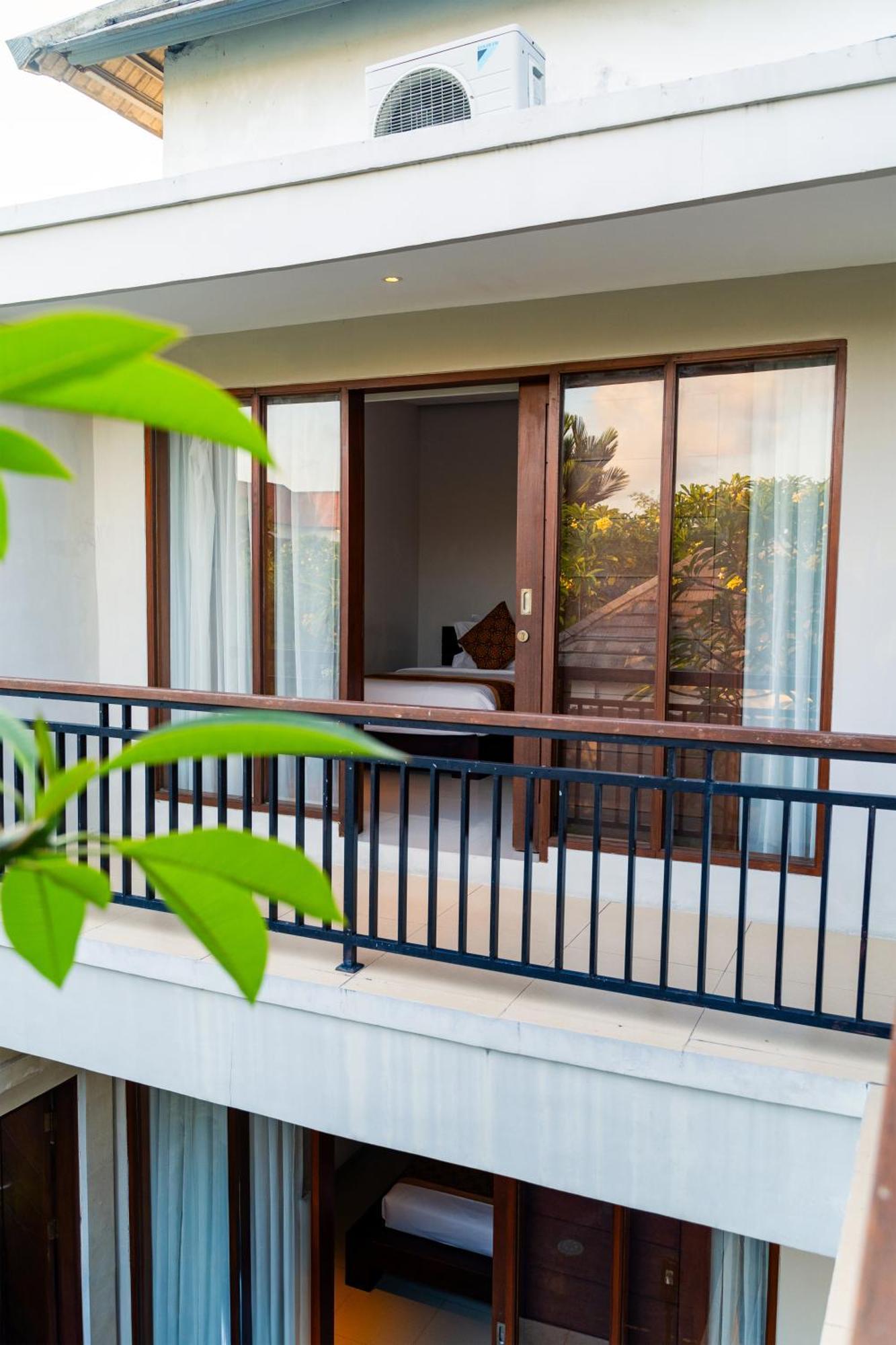 The Light Exclusive Villas And Spa - Chse Certified Seminyak Esterno foto