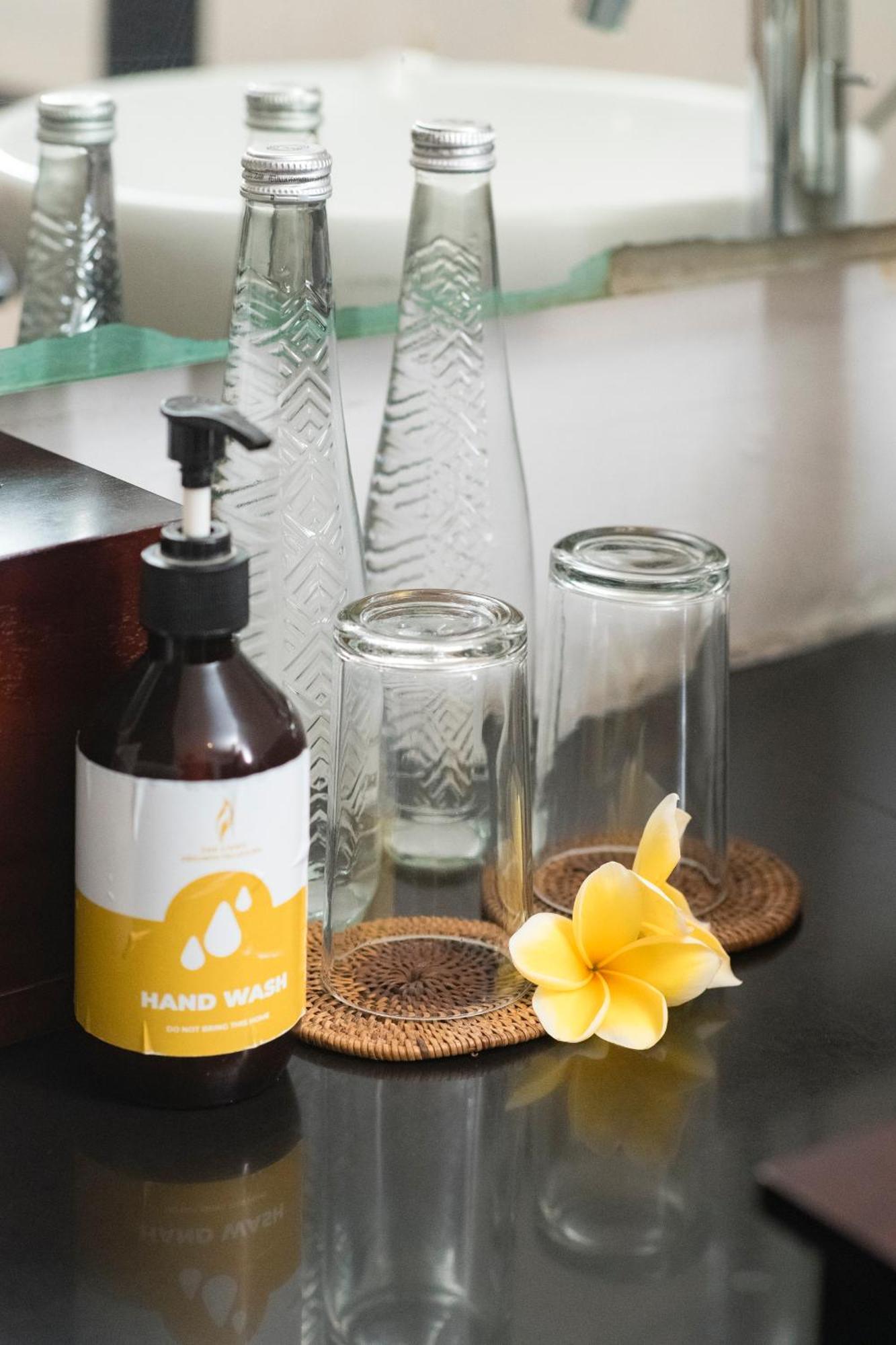The Light Exclusive Villas And Spa - Chse Certified Seminyak Esterno foto